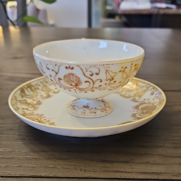 Vintage Teacup and Saucer Set - Cream And Gold - Handpainted - Picture 4 of 14